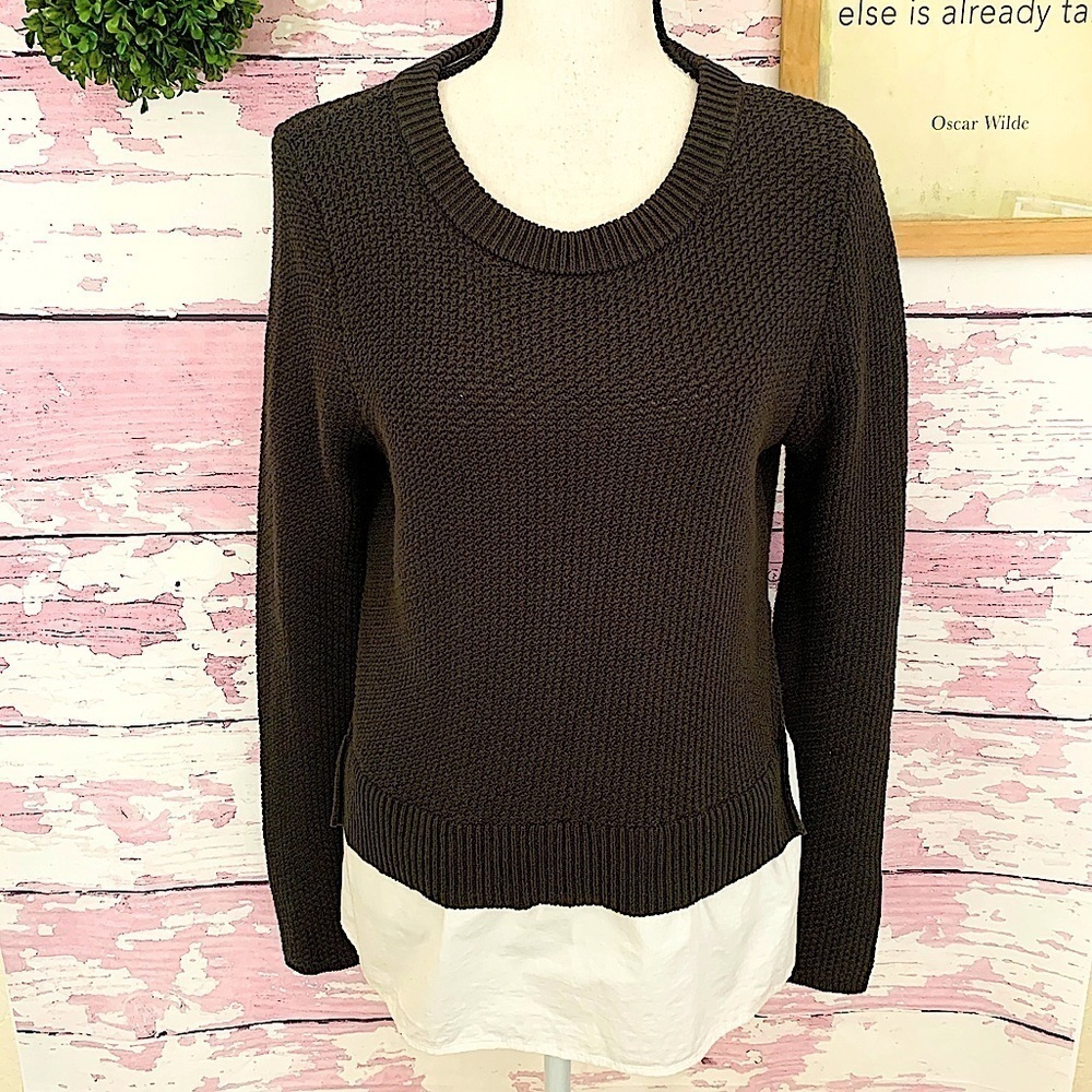 SFERA CASUAL Dark Green Scoop Neck Sweater size Medium